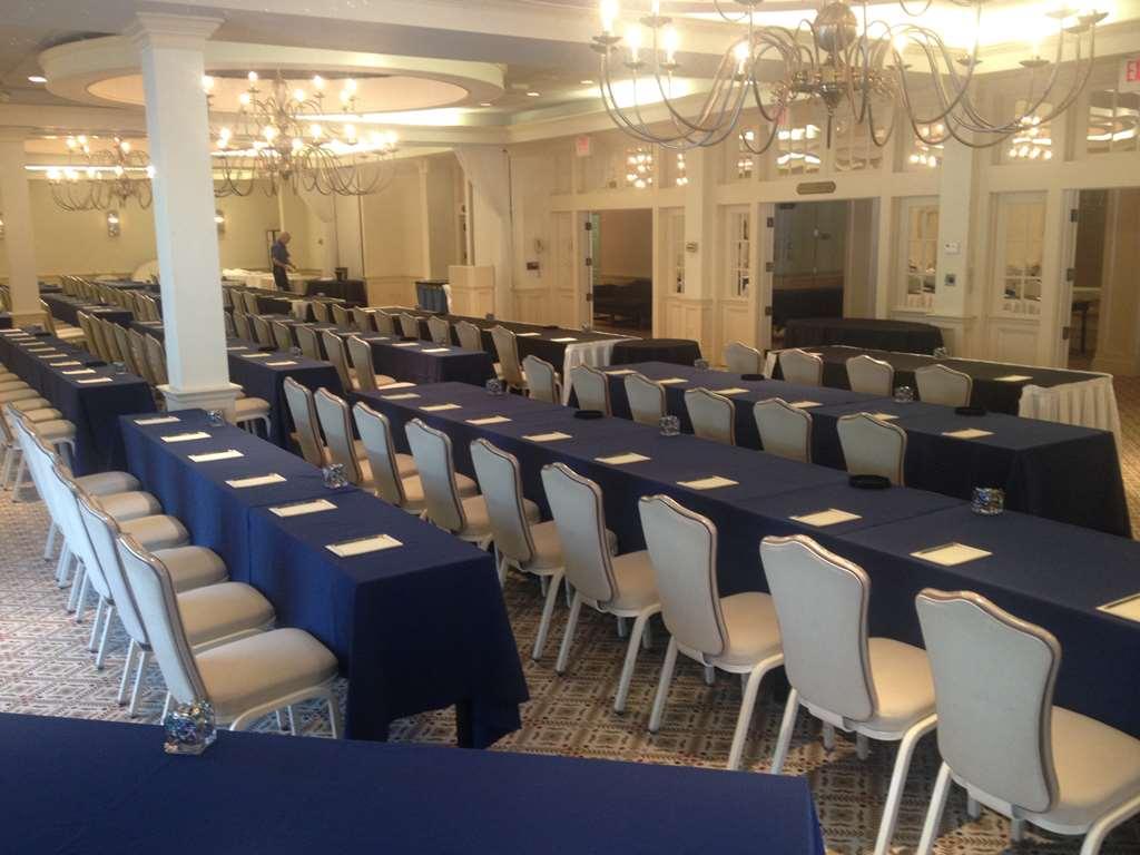 The Simsbury Inn Facilidades foto